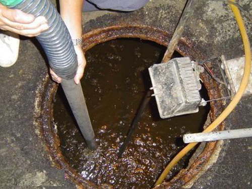 龙沙隔油池清理