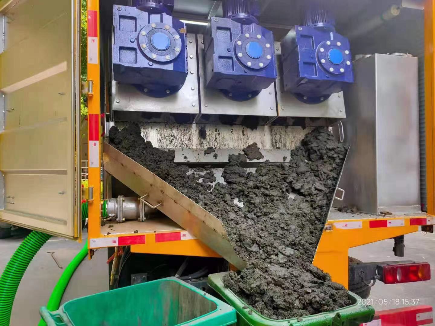 龙沙化粪池清掏城市维护站-泥浆净化干湿分离处理